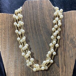 Avon Elegant Gold and Cream Necklace